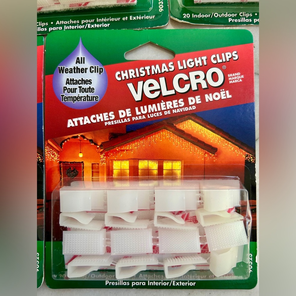 Velcro brand White Christmas Light Clips, pack of twenty